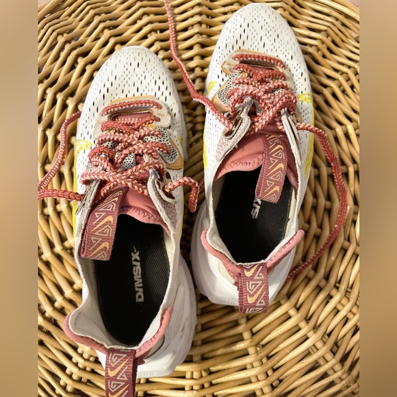 Nike React Custom Designed Dimsix Sneakers - Picture 3 of 7